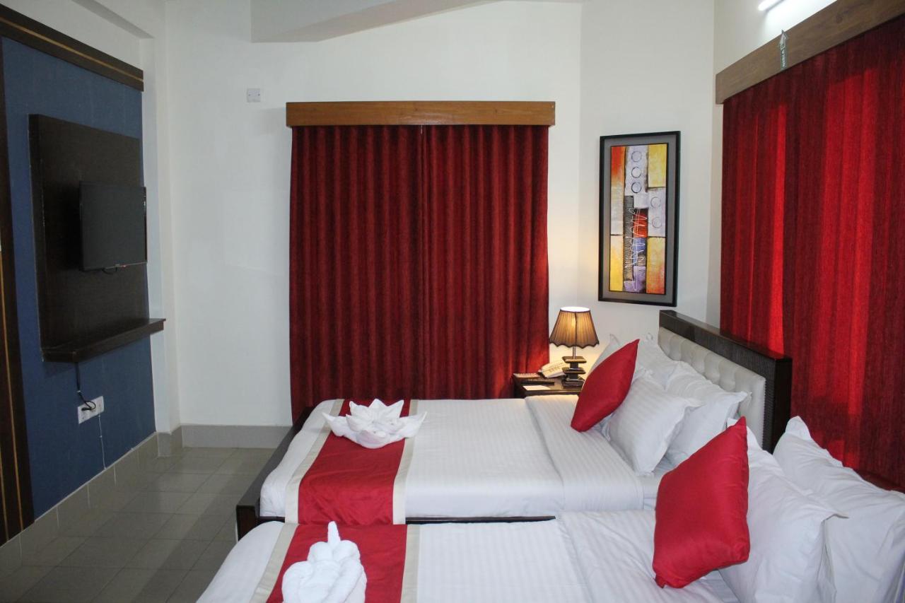 דאהקה Hotel Grand Circle Inn מראה חיצוני תמונה