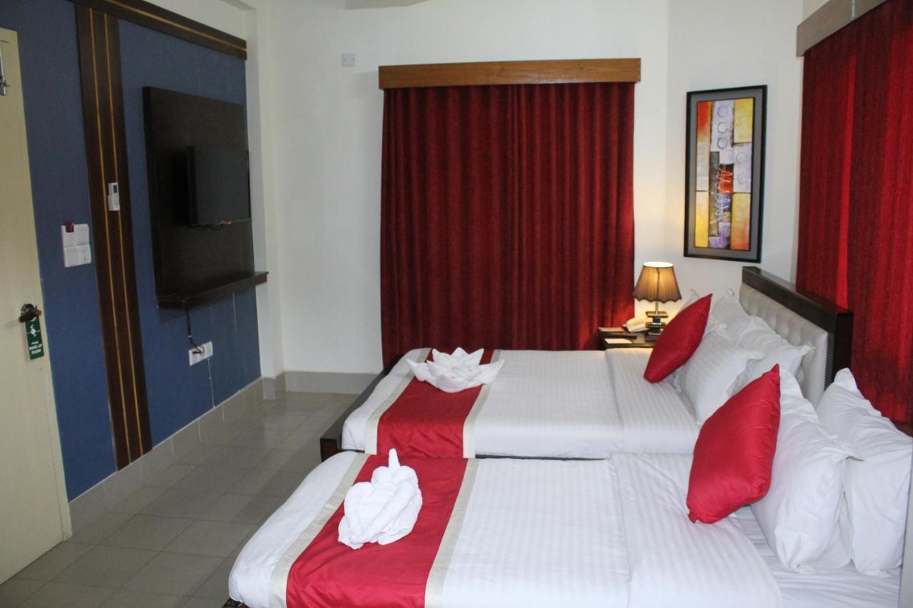 דאהקה Hotel Grand Circle Inn מראה חיצוני תמונה